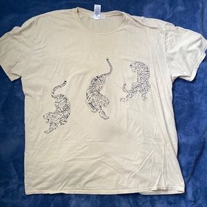 Urban outfitters oversized shirt. Size small/medium.